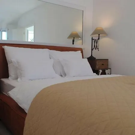 Downtown Luxury Apartment