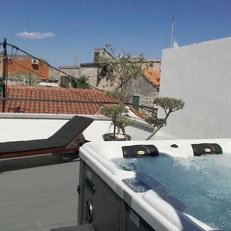 Downtown Luxury Vodice